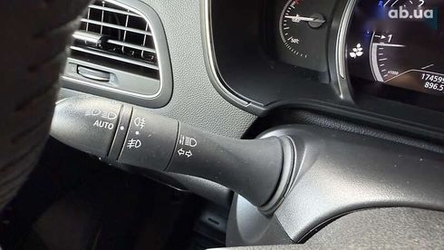 Renault Megane 2020 - фото 27