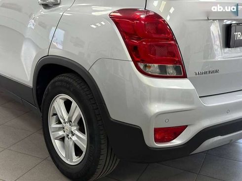 Chevrolet Tracker 2017 - фото 12