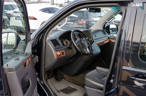 Volkswagen Multivan 2011 - фото 19