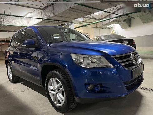 Volkswagen Tiguan 2010 - фото 2