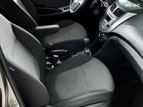 Hyundai Accent 2013 коричневый - фото 17