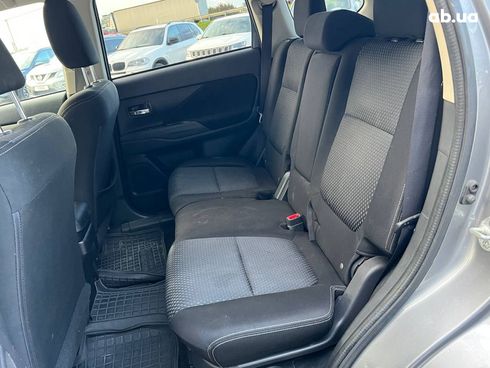 Mitsubishi Outlander 2017 серый - фото 99