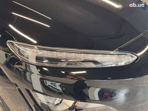 Hyundai Kona Electric 2021 - фото 13