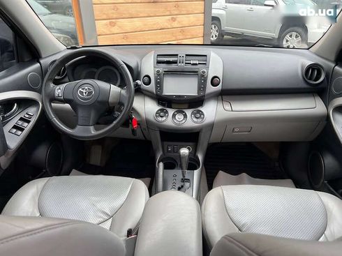Toyota RAV4 2007 - фото 13