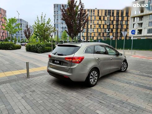 Kia Cee'd 2016 - фото 22