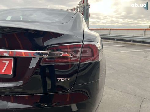 Tesla Model S 2015 - фото 11