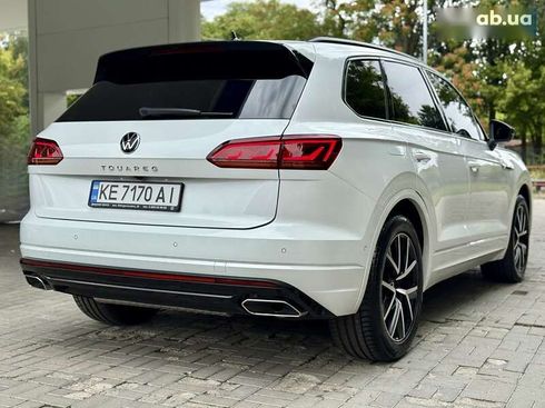Volkswagen Touareg 2023 - фото 15
