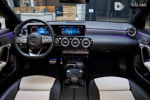 Mercedes-Benz CLA 250 2019 - фото 7