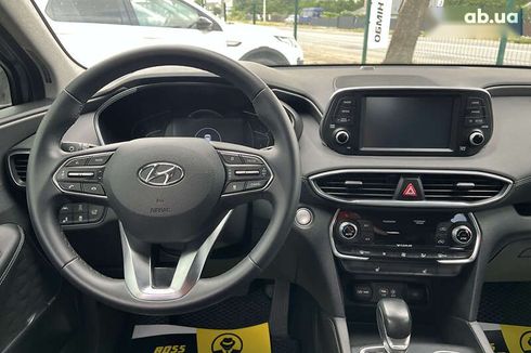 Hyundai Santa Fe 2019 - фото 21