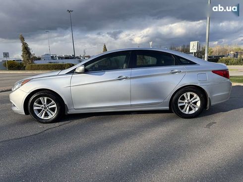 Hyundai Sonata 2012 - фото 9