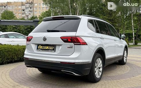 Volkswagen Tiguan 2017 - фото 7