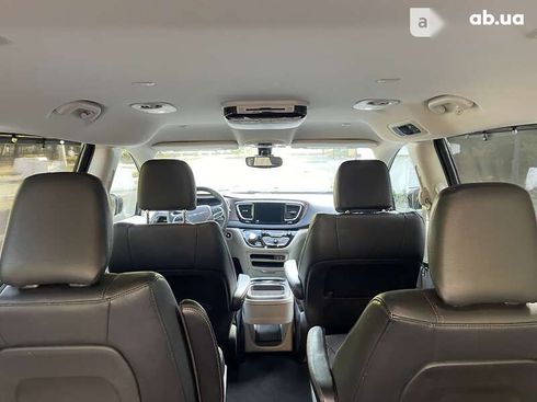 Chrysler Pacifica 2017 - фото 28