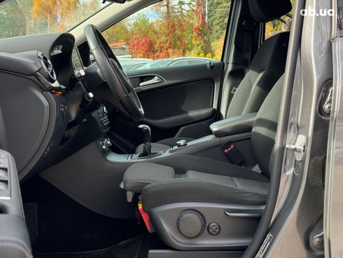 Mercedes-Benz B-Класс 2017 серый - фото 23