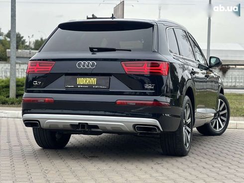 Audi Q7 2016 - фото 21