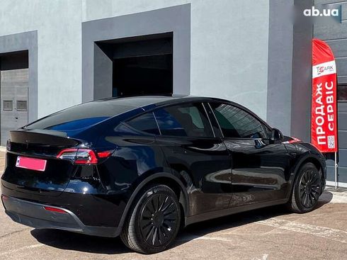 Tesla Model Y 2023 - фото 8