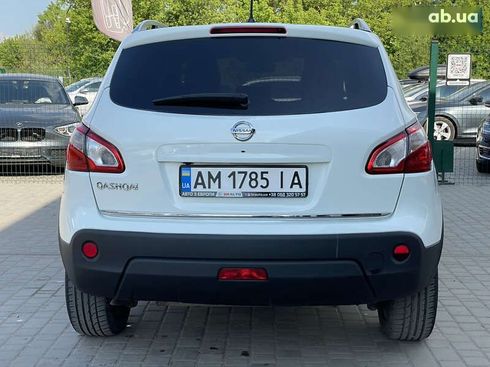 Nissan Qashqai 2012 - фото 17