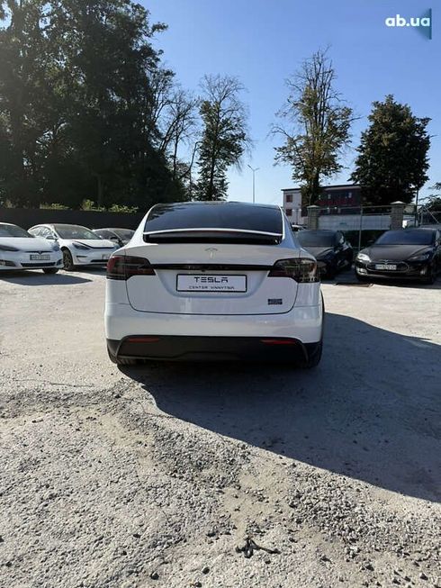 Tesla Model X 2022 - фото 18