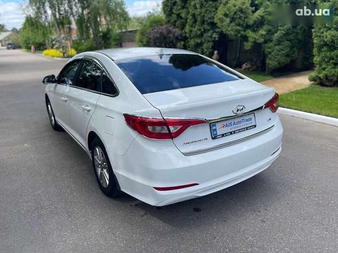 Hyundai Sonata 2016 - фото 4