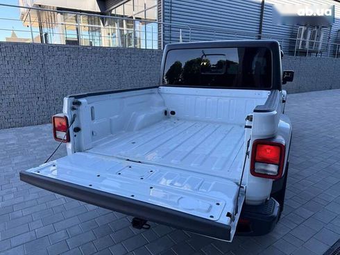 Jeep Gladiator 2023 - фото 8