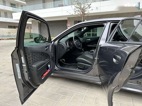 Dodge Charger 2019 - фото 13