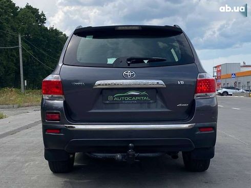 Toyota Highlander 2012 - фото 10