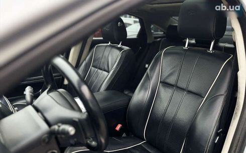 Jaguar XJ 2012 - фото 12