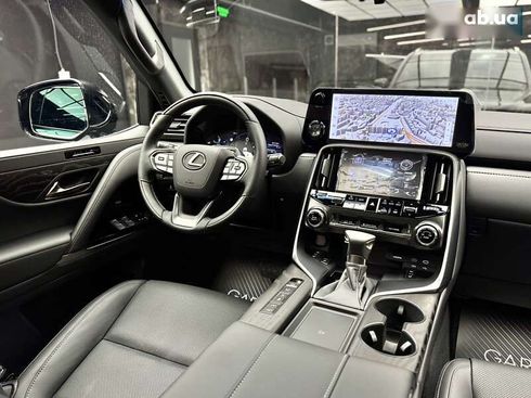 Lexus LX 2025 - фото 30