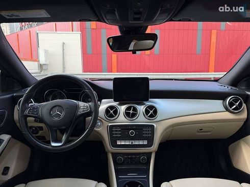 Mercedes-Benz CLA-Класс 2018 - фото 12