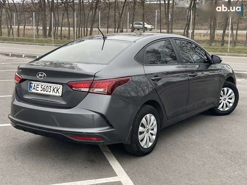 Hyundai Accent 2021 - фото 4