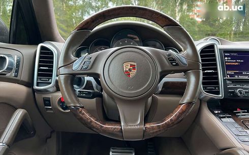 Porsche Cayenne 2012 - фото 18