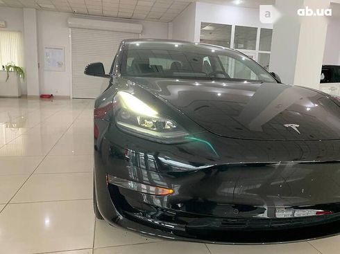 Tesla Model 3 2021 - фото 3