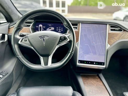 Tesla Model S 2018 - фото 24