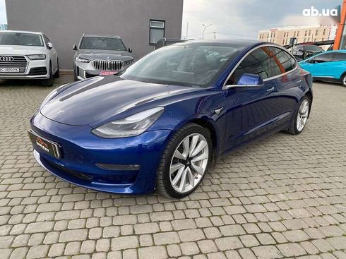 Tesla Model 3 2020 - фото 3