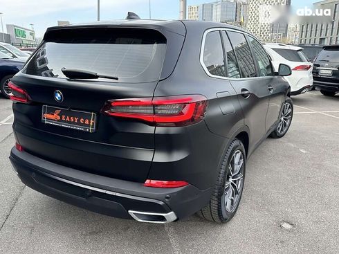 BMW X5 2021 - фото 29