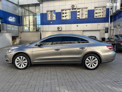 Volkswagen Passat CC 2012 коричневый - фото 9