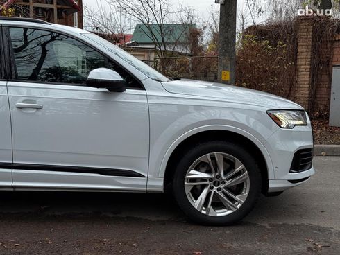 Audi Q7 2023 белый - фото 20