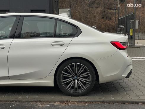 BMW 3 серия 2019 белый - фото 10