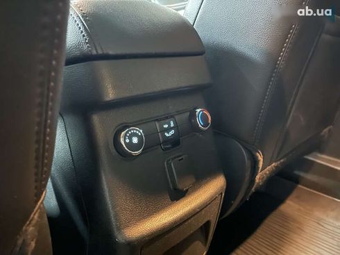 Ford Explorer 2017 - фото 14