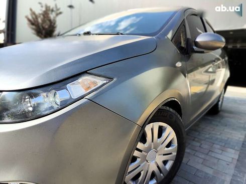 Geely GC5 2014 - фото 2