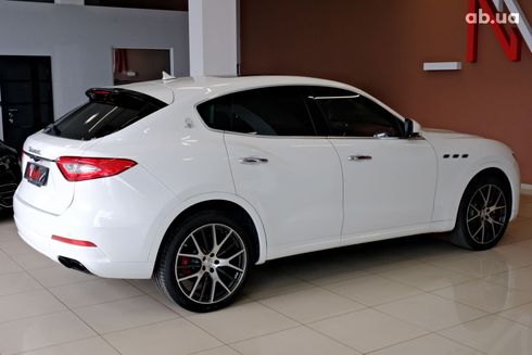 Maserati Levante 2020 белый - фото 4