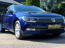 Продаж вживаних Volkswagen Passat 2017 року - купити на Автобазарі