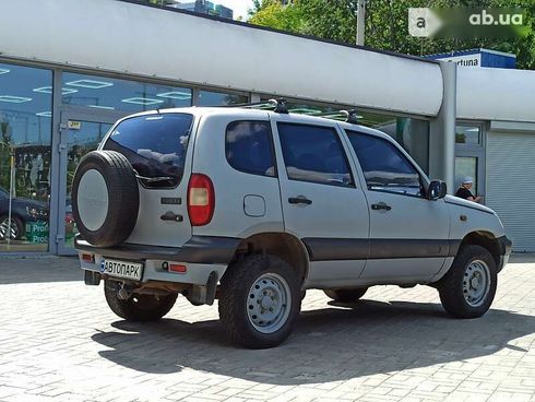 Chevrolet Niva 2004 - фото 5