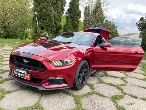 Ford Mustang 2016 красный - фото 24