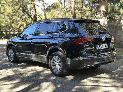 Volkswagen Tiguan 2018 - фото 16