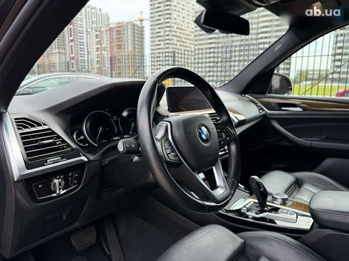 BMW X3 2018 - фото 12