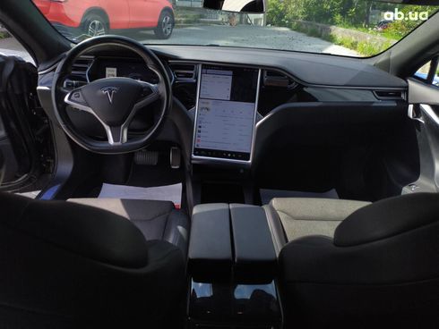 Tesla Model S 2017 черный - фото 15