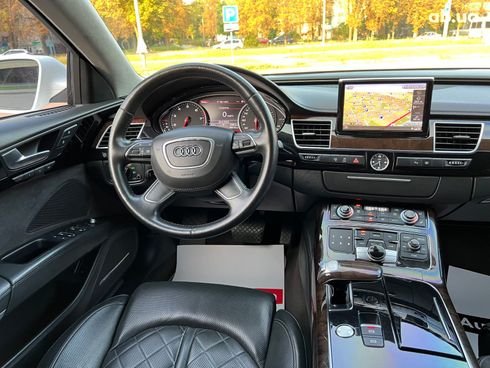 Audi A8 2011 белый - фото 20