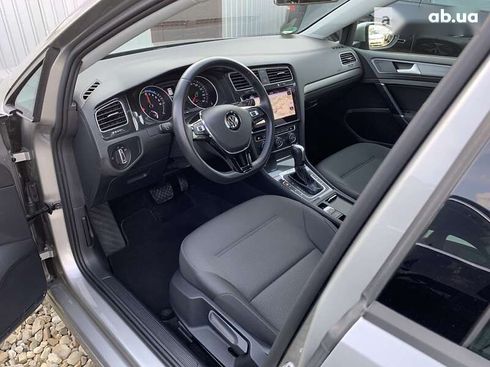 Volkswagen e-Golf 2020 - фото 2