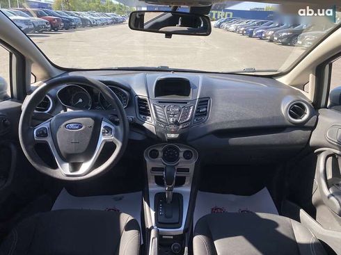 Ford Fiesta 2018 - фото 16