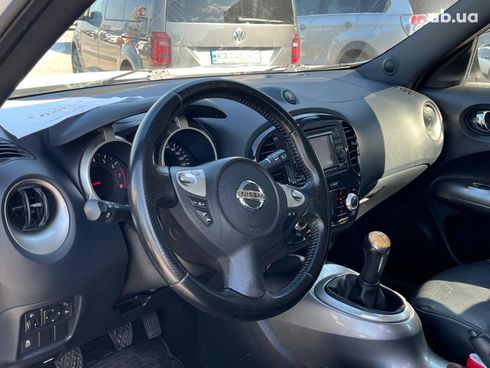 Nissan Juke 2011 белый - фото 34